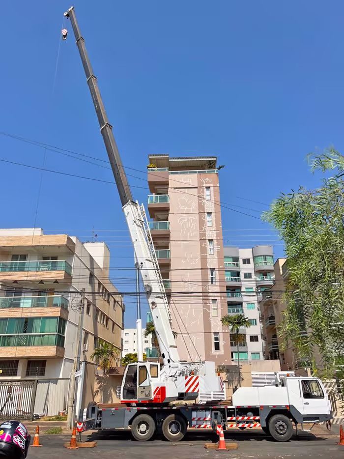Operação realizada pela ARG Guindastes
